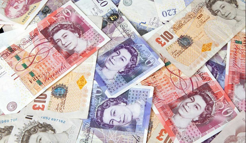 Faiz indirimi beklentisi sterlinde baskı yaratıyor